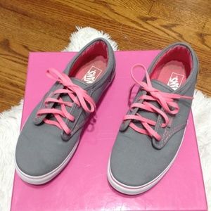 ⭐️Vans Sneakers (women’s) EUC